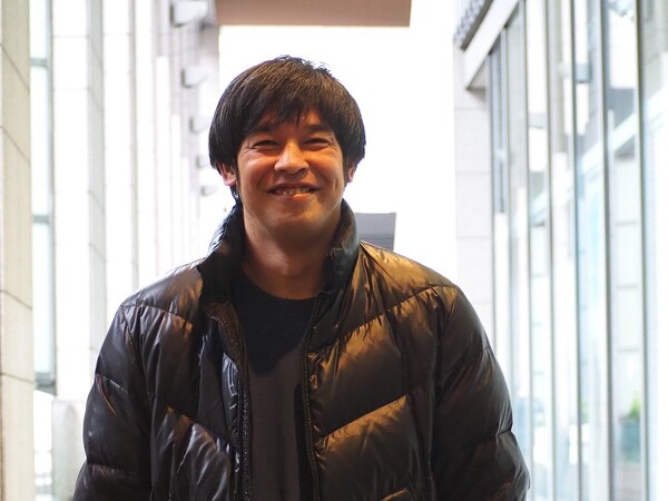 現在は都内の不動産会社に勤務する田原豊。第2の人生を歩んでいる