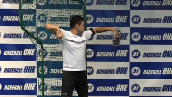 野球練習メニュー テイクバックが背中側に入らないようにする練習方法 スポーツナビdo 野球練習メニュー テイクバックが背中側に入らないようにする練習方法 スポーツナビdo