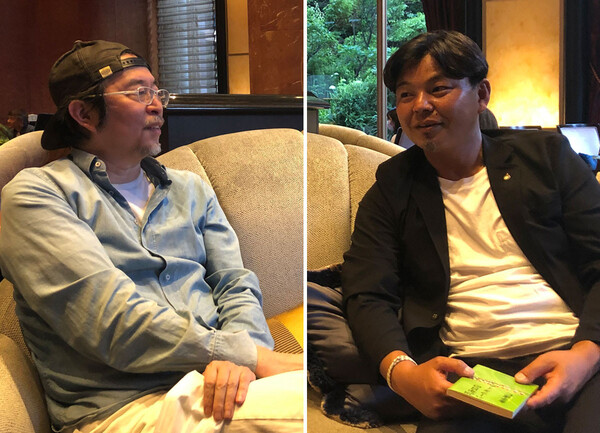 金子氏(左)の著書『28年目のハーフタイム』について、「すっごく衝撃的だった」と感想を語った城氏(右)。では、作中に城氏の章がなかった理由とは──(新型コロナウイルスの感染防止に努め、撮影時のみマスクを外しました)