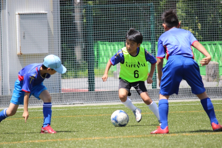 Fc東京の 夏休み小学生向けサッカークリニック に参加して 熱い夏休み にしよう スポーツナビ