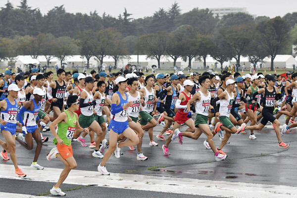 上位10校が箱根本戦への出場権を手にする予選会。熾烈な争いを勝ち抜くのはどの学校か