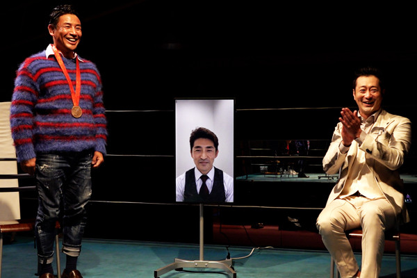 K-1で2度の世界王者に輝いた魔裟斗さん、競泳の北京五輪銅メダリスト・宮下純一さん、現役ボートレーサーにして今大会でも優勝を狙う徳増秀樹選手の、豪華アスリート3名によるスペシャル対談が実現