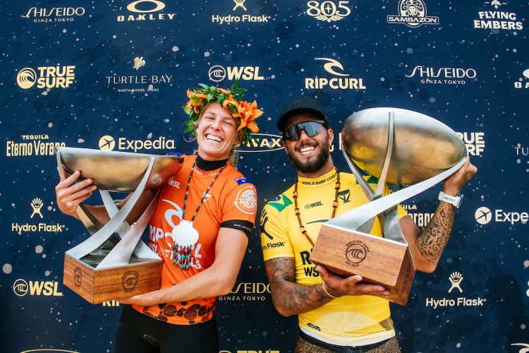 【サーフィン】世界 フィリッペが初、ステファニーが8度目のワールドタイトルを獲得！「Rip Curl WSL Finals」 スポーツナビ