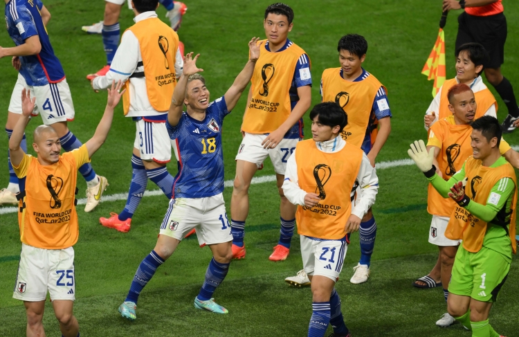 日本対スペイン：チームニュース、試合プレビュー、スタジアム 