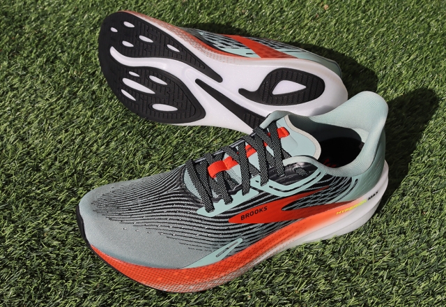 【ランニングシューズレビュー】BROOKS ｢HYPERION MAX