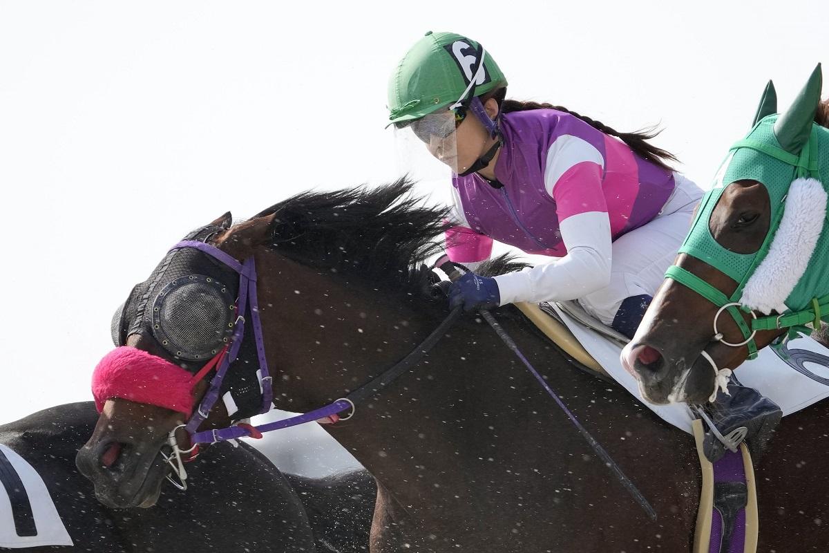女性騎手による激熱バトル11.21盛岡で開幕 レディースジョッキー