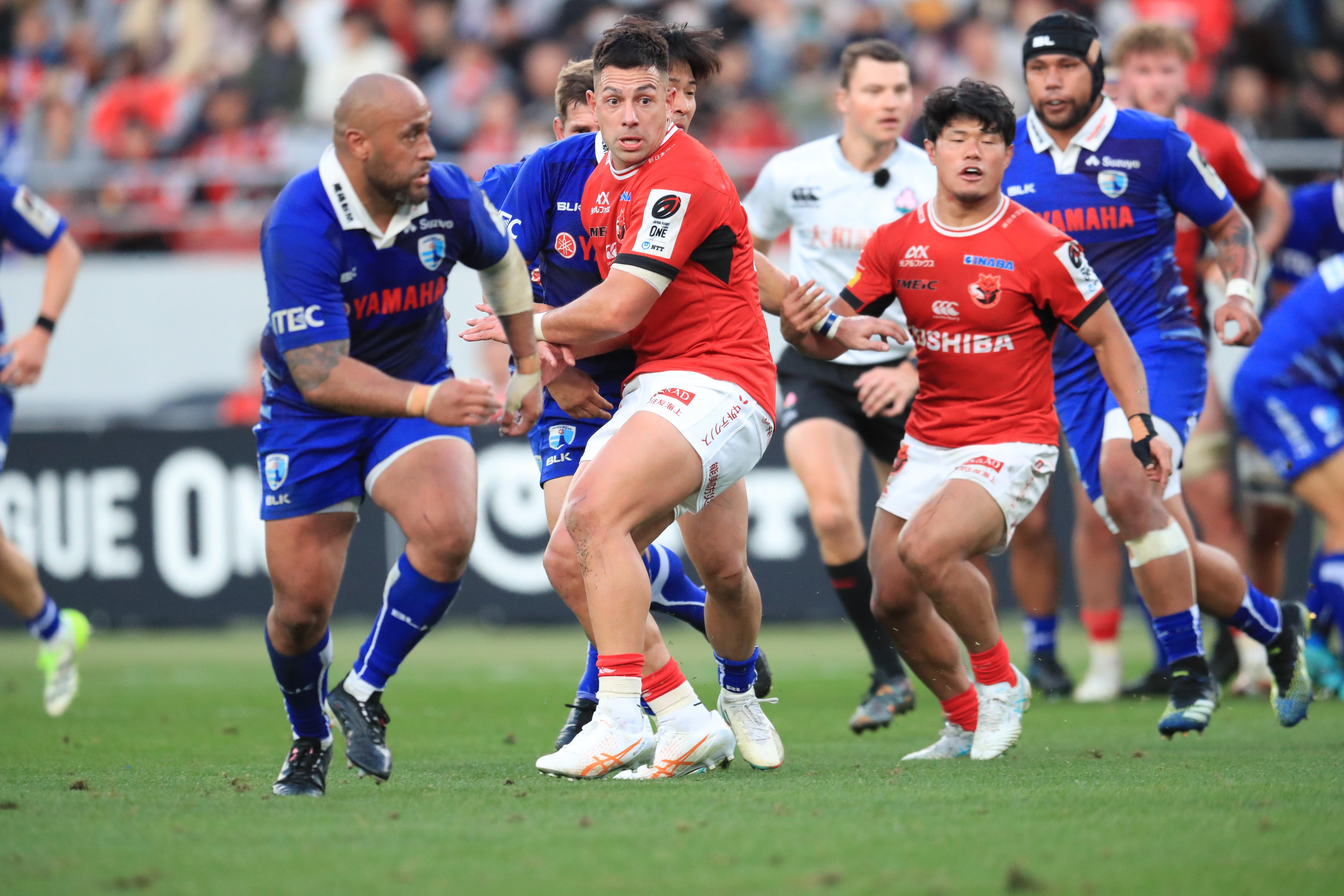 ロブ・トンプソン＞BBMラグビー東芝ブレイブルーパス東京優勝