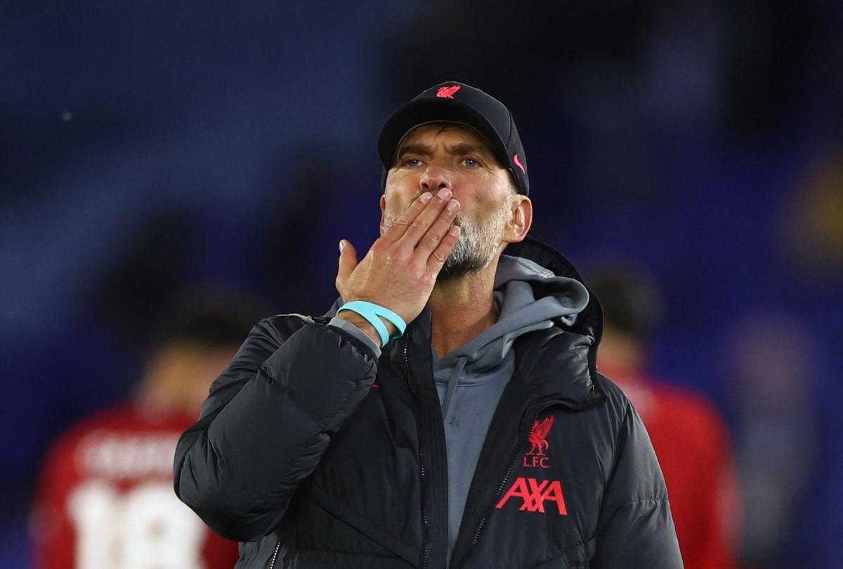 ユルゲンクロップ (Jurgen Klopp) サイン リヴァプール HOME