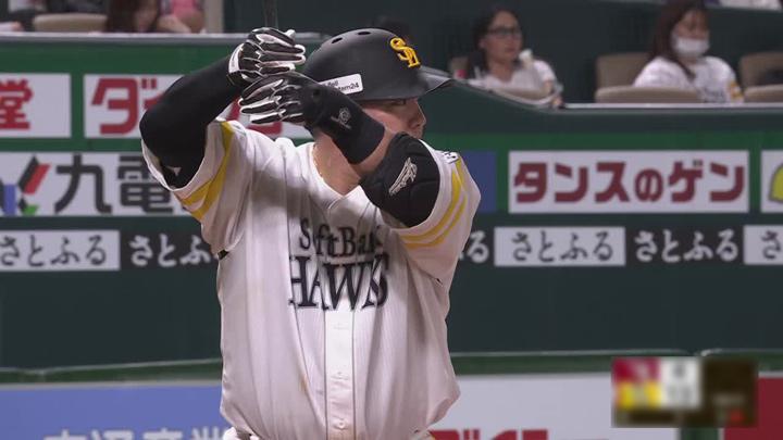 鷹が18安打14得点で快勝! 山川穂高は4戦連発の23号ソロを含む4 鷹が18安打14得点で快勝! 山川穂高は4戦連発の23号ソロを含む4