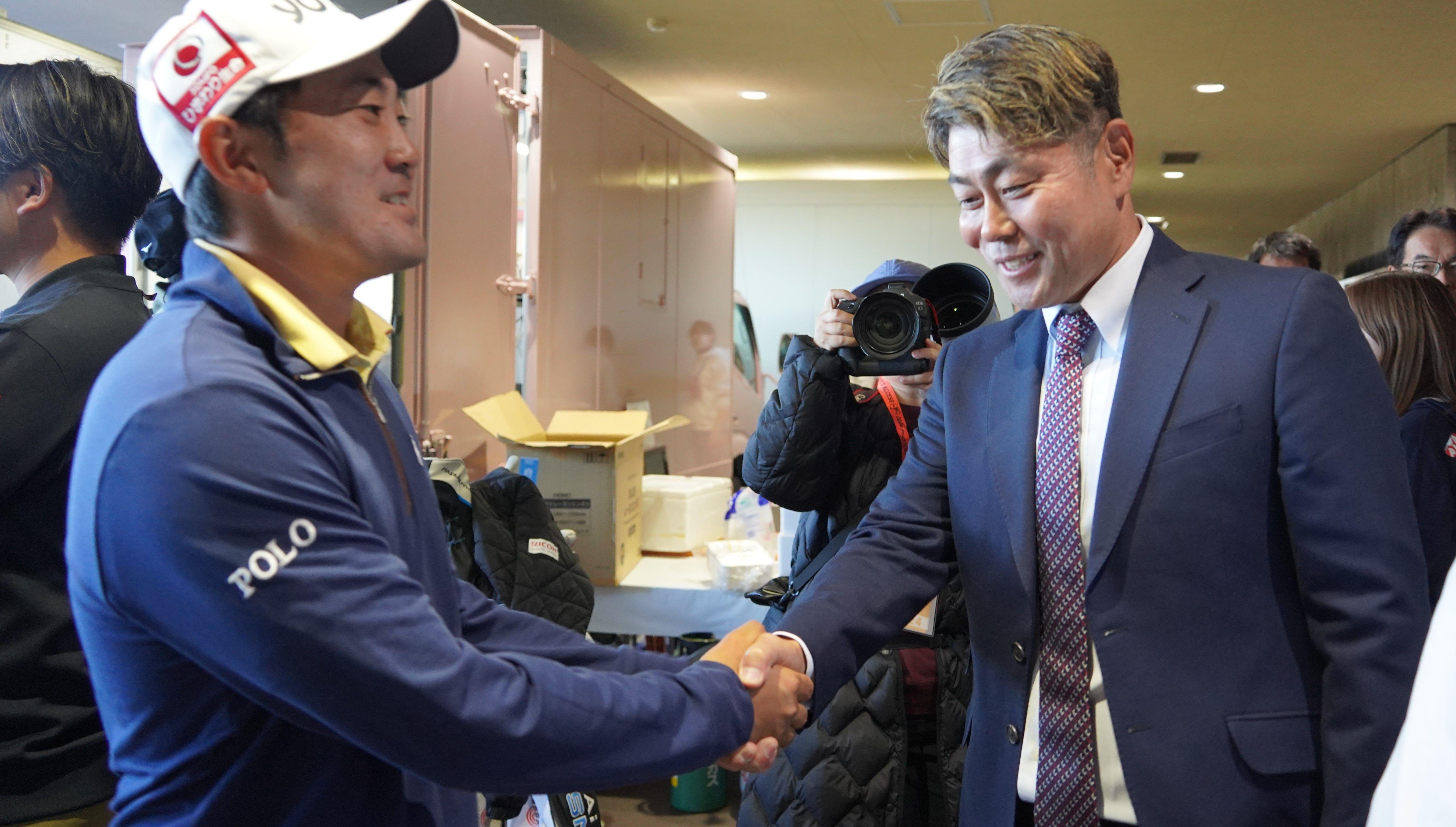 国内男子ゴルフ＞選手会長・谷原秀人がこの1年のご挨拶 - スポーツナビ