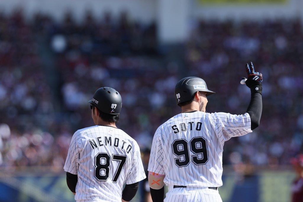 ネフタリ・ソト　バット　千葉ロッテマリーンズ　横浜DeNAベイスターズ　NPB ネフタリ・ソト バット 千葉ロッテマリーンズ 横浜DeNA