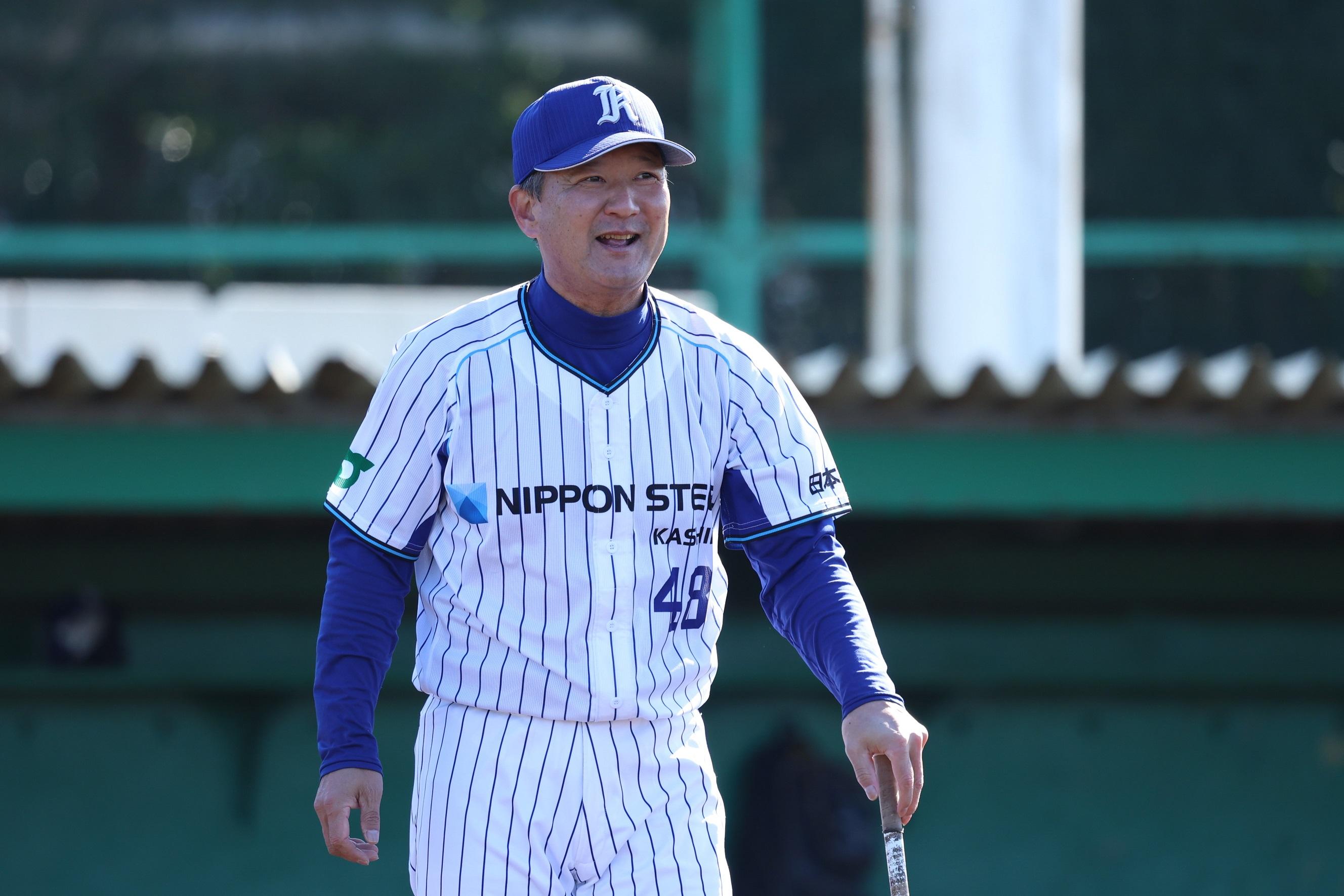 野球場大事典 81cCA7WbHCL._UF350,350_QL50_.jpg