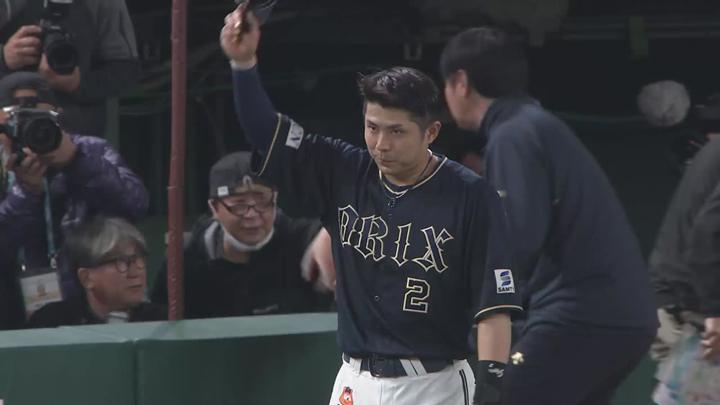若月健矢が勝ち越し弾！ 延長10回に4得点を奪いオリックスが連敗