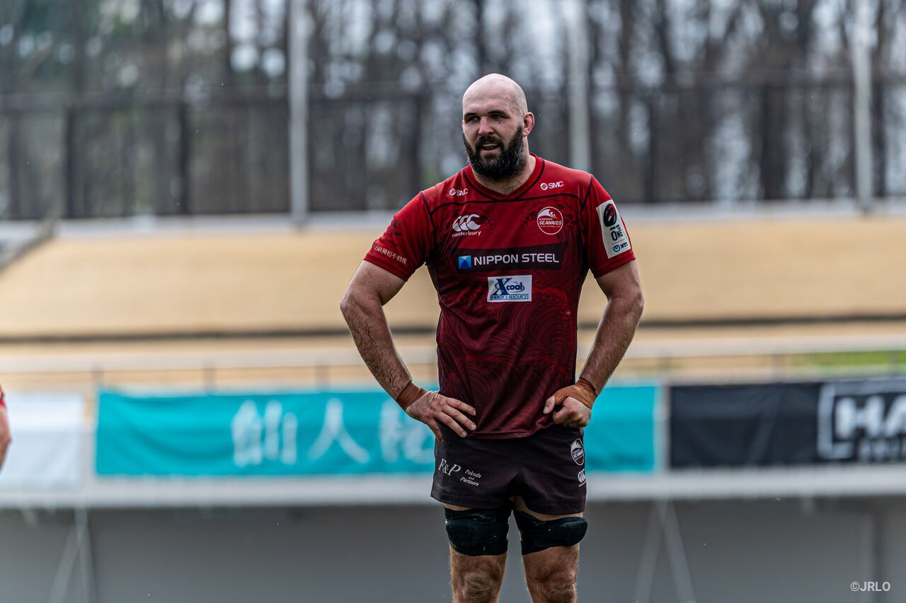MT229　ラグビーボール　第17回日本選手権優勝　新日鐵釜石　選手サイン入り MT229 ラグビーボール 第17回日本選手権優勝 新日鐵釜石 選手