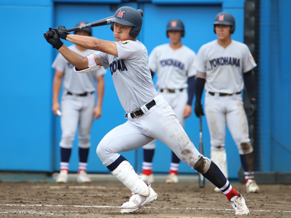 星翔高校野球部ジャケット 星翔高校野球部グラコンとウォームアップシャツ(新品未使用)