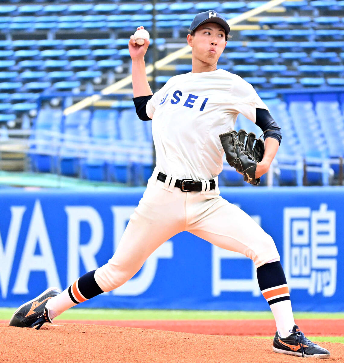 【大学野球】法大が東大にコールド勝ち　今春２勝の１年生右腕・富田櫂成が７回完封「秋は３勝以上を目標に…」