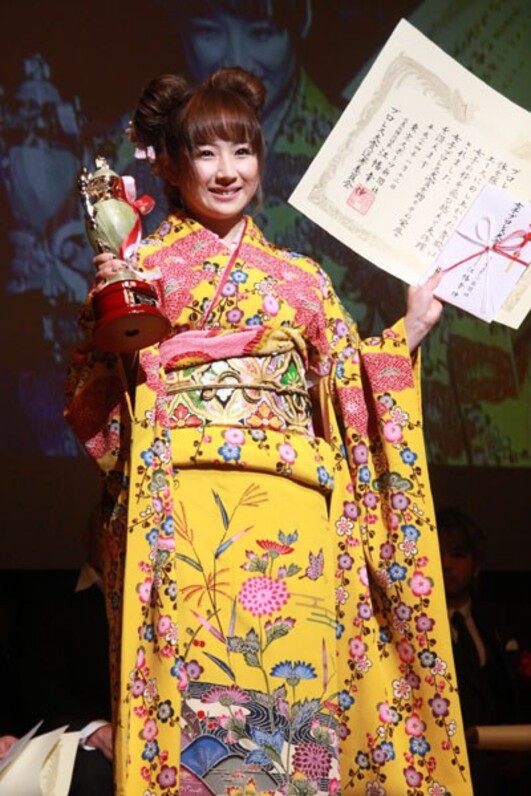 愛川ゆず季 女子プロレス大賞受賞記念インタビュー - スポーツナビ 愛川ゆず季 女子プロレス大賞受賞記念インタビュー - スポーツナビ