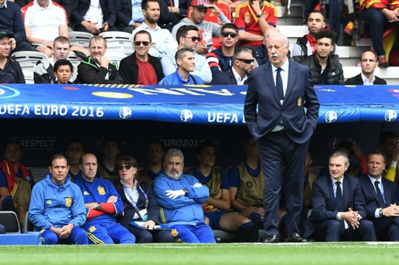 幕を閉じたスペイン代表 黄金の８年間 軽快なパスサッカーを追い求めた代償 スポーツナビ