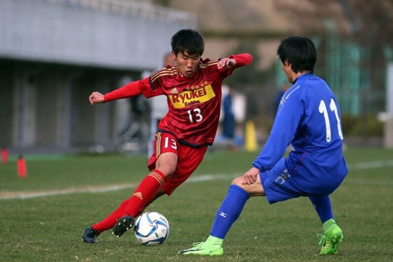 プレス&アタックで打開する‼︎ 〜流経柏高校・2011年度チームコンセプト〜⚽️ 硬さが抜けた流経大柏が本領発揮!! 空中戦での強さも見せつけ
