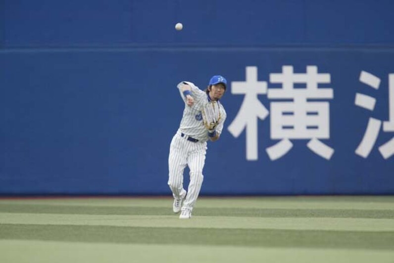 多村仁志が引退時に示した諦めない精神 誰かのため、チームのために動いた２２年 - スポーツナビ