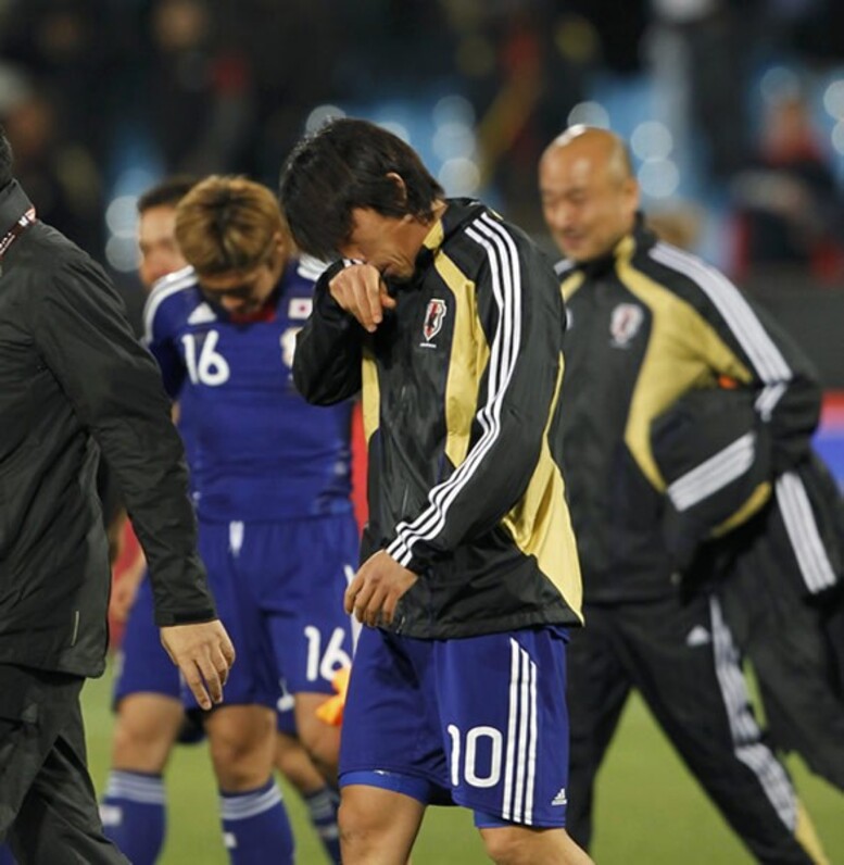 【超レア】日本代表 中村俊輔 背番号10 ユニフォーム（2010年W杯モデル） 中村俊輔、W杯と縁のない男＝背番号「10」の南アフリカでの