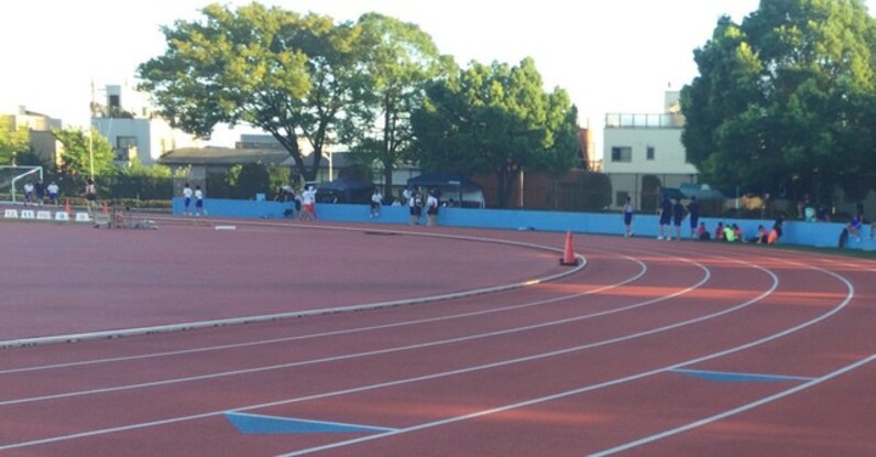 暑い夏は 無理せず 走る 陸上競技場でのおすすめトレーニング スポーツナビdo