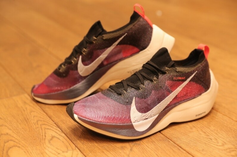 NIKE - ナイキランナー ナイキ ヴェイパーフライ エリート 日本限定カラー NIKE - ナイキランナー ナイキ ヴェイパーフライ エリート 日本