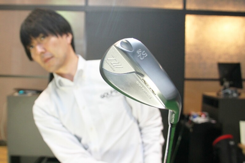 イオンスポーツ『TOUR WEDGE』スピン性能を備えたやさしく打てるウエッジを徹底検証 - スポーツナビ