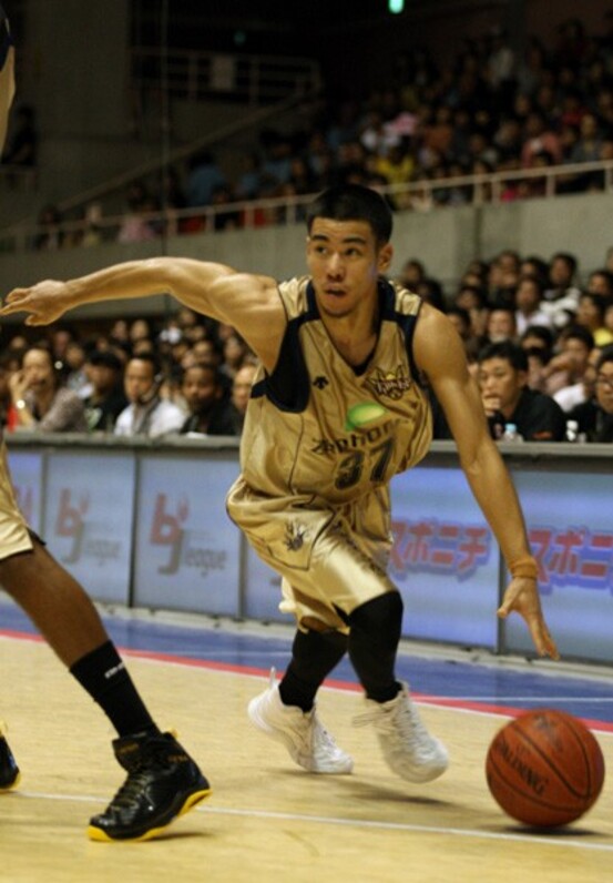 悩めるエース 並里成 覚醒なるか スラムダンク奨学生第１期生の現在位置 ｂｊリーグプレーオフ スポーツナビ