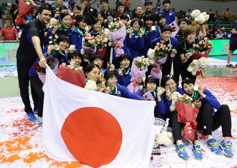 グラチャンバレー 日本代表 垂れ幕 横断幕 グラチャンバレー 日本代表 垂れ幕 横断幕 山本隆弘が分析