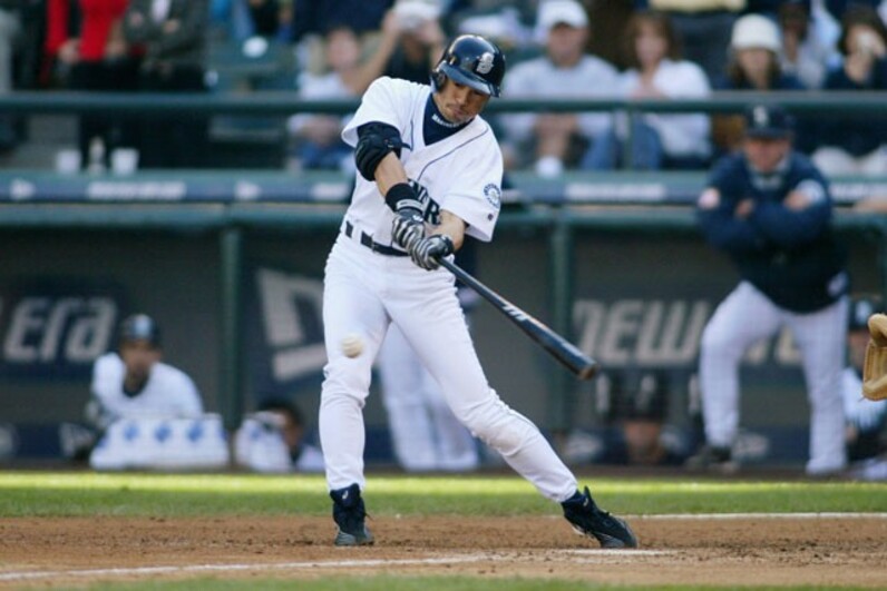 2004年にシーズンイチロー選手が最多安打達成記念の物です。 2004年にシーズンイチロー選手が最多安打達成記念の物です