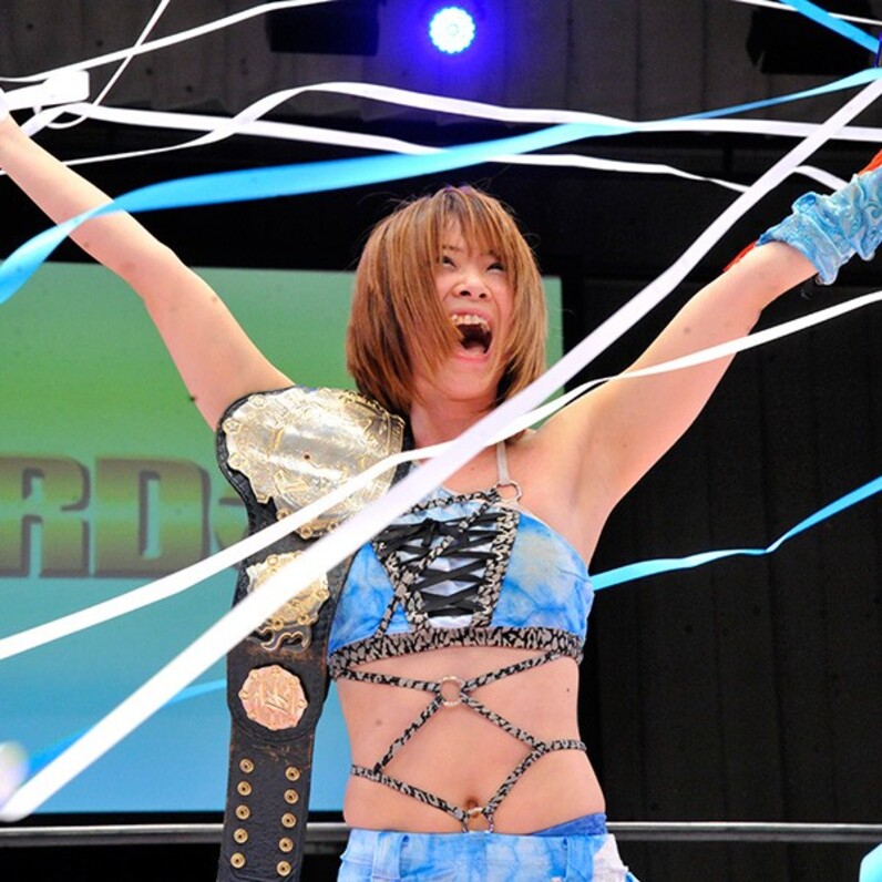 スターダム】 赤いベルト“頂上決戦”はイオが勝利 岩谷はハイ