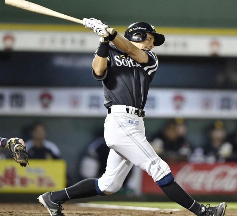 川崎宗則が語る日本復帰後の進化 「バッティングも守備もすべて壊す