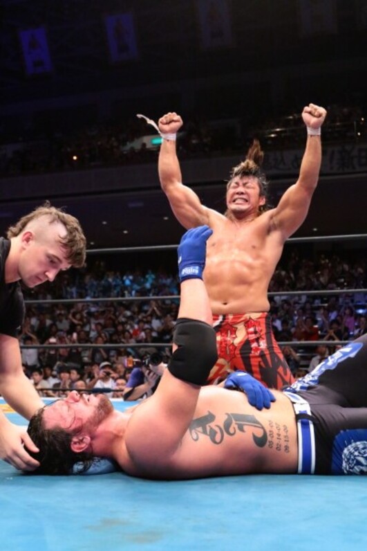 LL　新日本プロレス　棚橋弘至　ジャージ セットアップ　上下　トップス　パンツ 本日発売!!】闘魂SHOP通販&水道橋店限定で発売！ジャージと共に