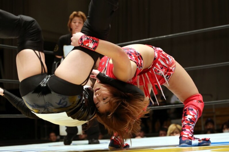 プロレスリングＷＡＶＥ】総勢３２人参加の「ＣＡＴＣＨ」開幕！ ２連覇狙う桜花、世志琥らが初戦勝利 - スポーツナビ