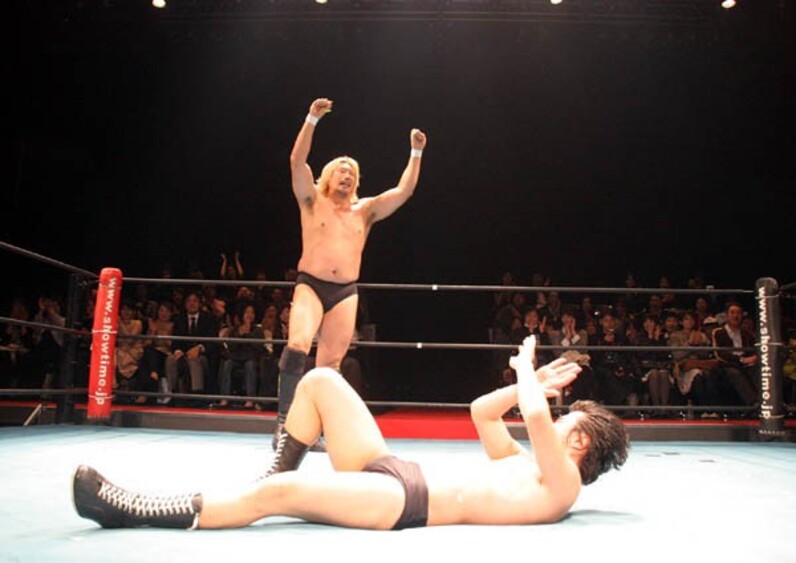 10周年を迎えた西口プロレス――アントニオ小猪木独占