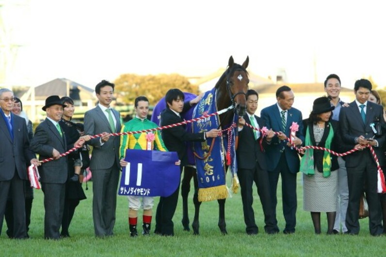 涙のルメール、3角悔やむ武豊キタサン 両雄の激闘は有馬から凱旋門賞へ