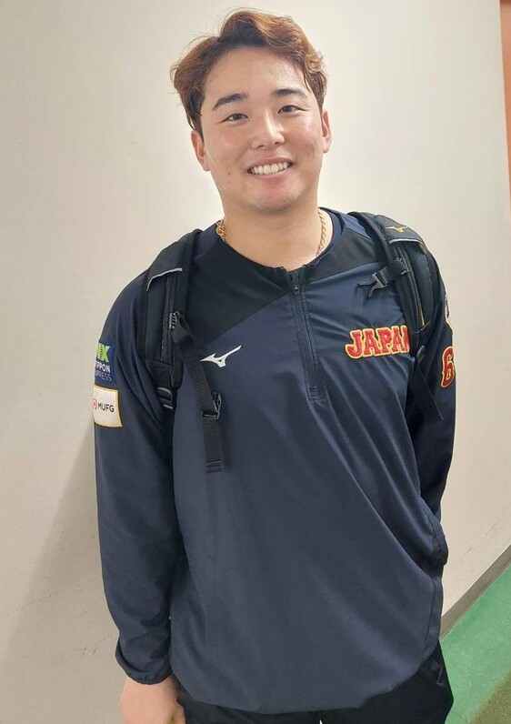 千葉ロッテマリーンズ 横山陸人投手 ユニフォーム L 侍ジャパンでの貴重な体験を糧に狙うは次代のマリーンズ守護神 横山陸