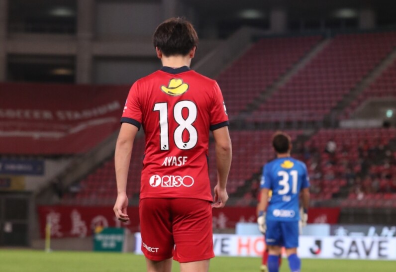 上田綺世 SQUAD NUMBERS〜18〜「壁を乗り越えるために、自問を繰り返す