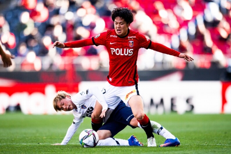 浦和レッズニュース】ルーキー伊藤敦樹の41試合の裏側にある濃密