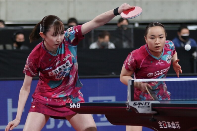 全日本卓球 ダブルス 女子は伊藤 早田組が4連覇 男子は宇田 戸上組が嬉しい初優勝 本日はシングルスの王者が決まる スポーツナビ