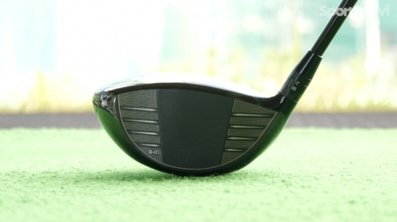 打ちごたえ・操作性・飛びを求める人にバッチリ！タイトリスト「TSi3