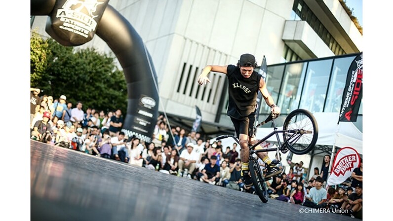 ロッテ ８月１２日からの日本ハム３連戦で自転車競技 Bmxフリースタイル フラットランド の選手たちがパフォーマンスを披露 球場外周正面特設会場にて スポーツナビ