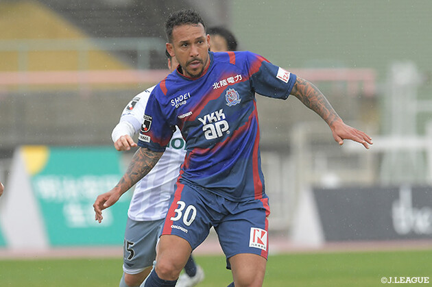 MFアルトゥール シルバが全治4週間の負傷【富山】 スポーツナビ