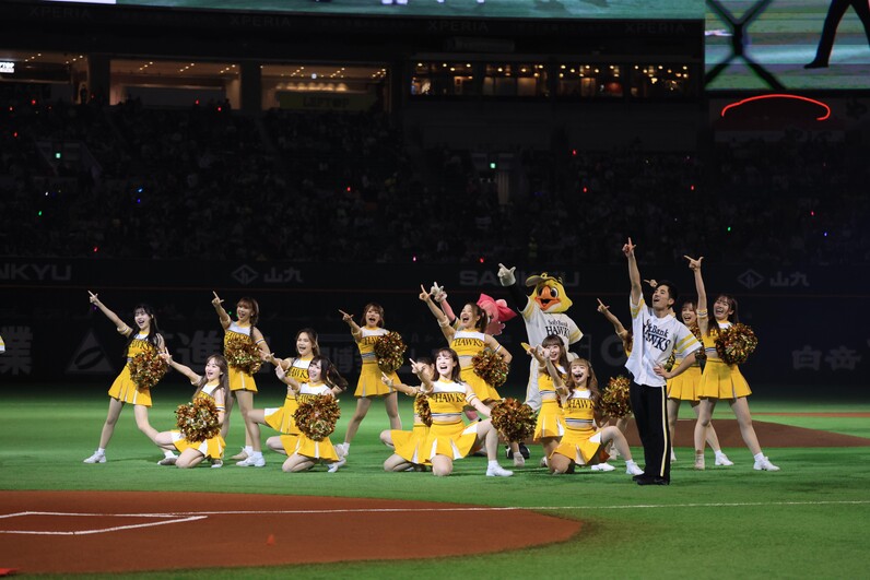 SoftBank HAWKS チアリーディングウェア 130 SoftBank ハニーズダンス アカデミー チユニフォーム 130サイズ