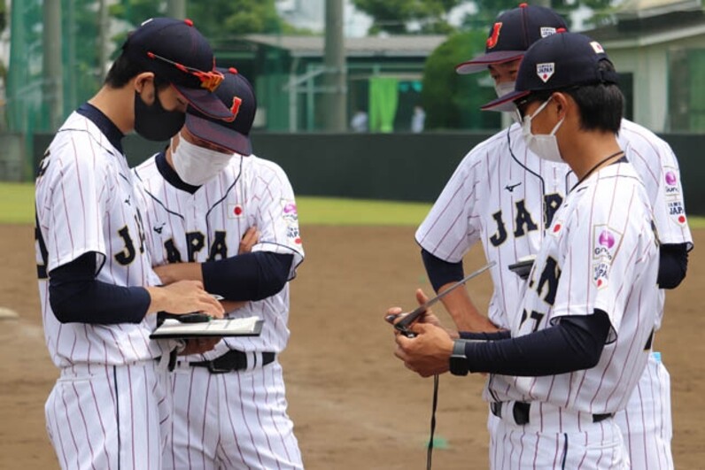 吉見一起選手 練習着 実使用 長文です。 1年目のオフ、まだ育成だった頃に その前年の日本