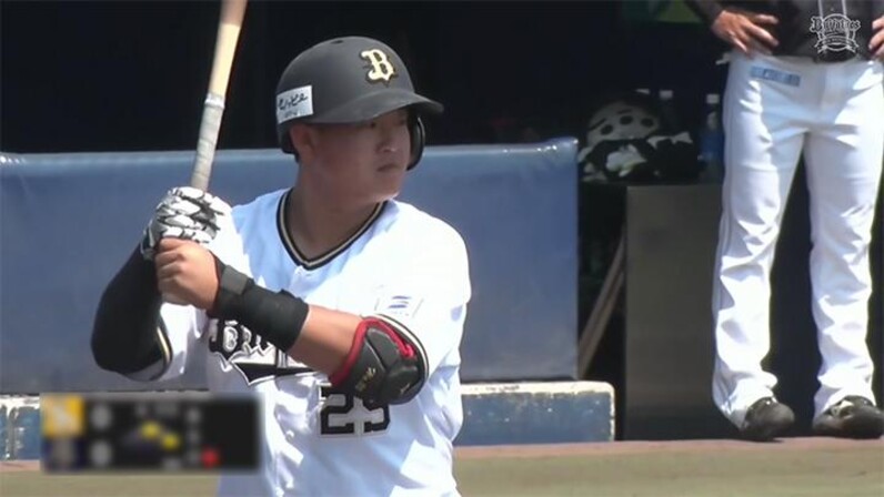 6/19 オリックス戦バックネット裏プレステージ１列目連番2席 6/19 オリックス戦バックネット裏プレステージ1列目連番2席