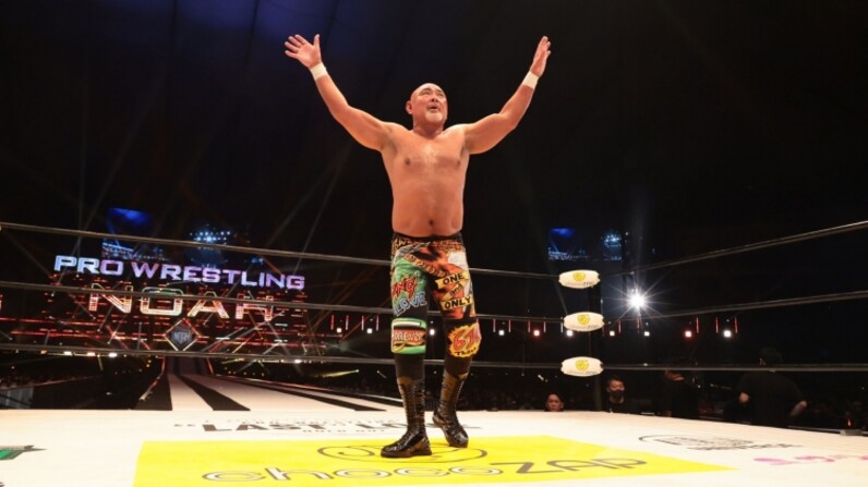 武藤敬司 引退後 直筆サイン & 引退試合 東京ドーム大会 パンフレット ② 武藤敬司2.21東京ドーム大会詳報&引退記念号(週刊プロレス3/10