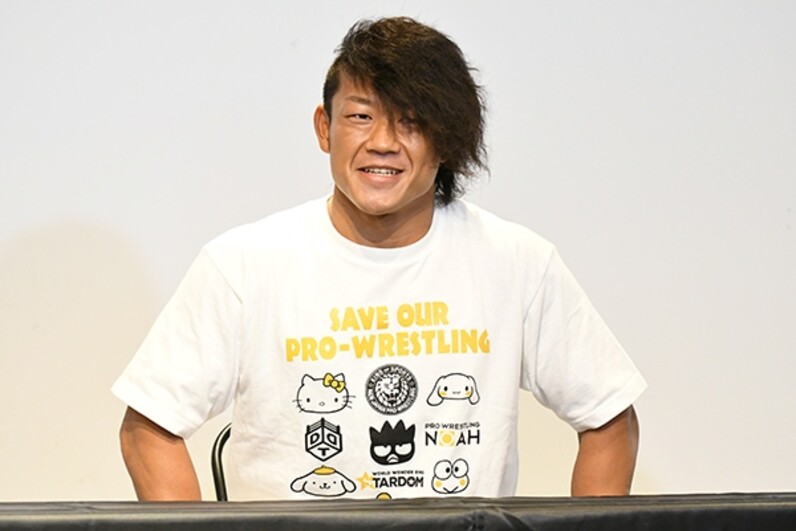 新日本プロレス】サンリオ×プロレス6団体コラボTシャツ会見に天山