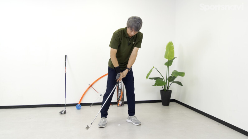 鶴原さんが実演！注目のスイング練習器具「ProSENDR